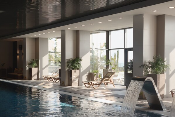 Indoor pool, outdoor pool - Lavicon Apart Hotel Collection (Nebug)