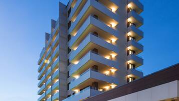 Fasade – kveld/natt