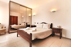 3 habitaciones y caja de seguridad en la habitación 