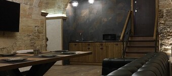 TsaTsa Hotel - Hostel