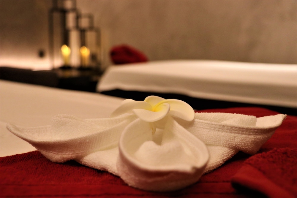 WYNDHAM GRAND YANGON Hotel by null