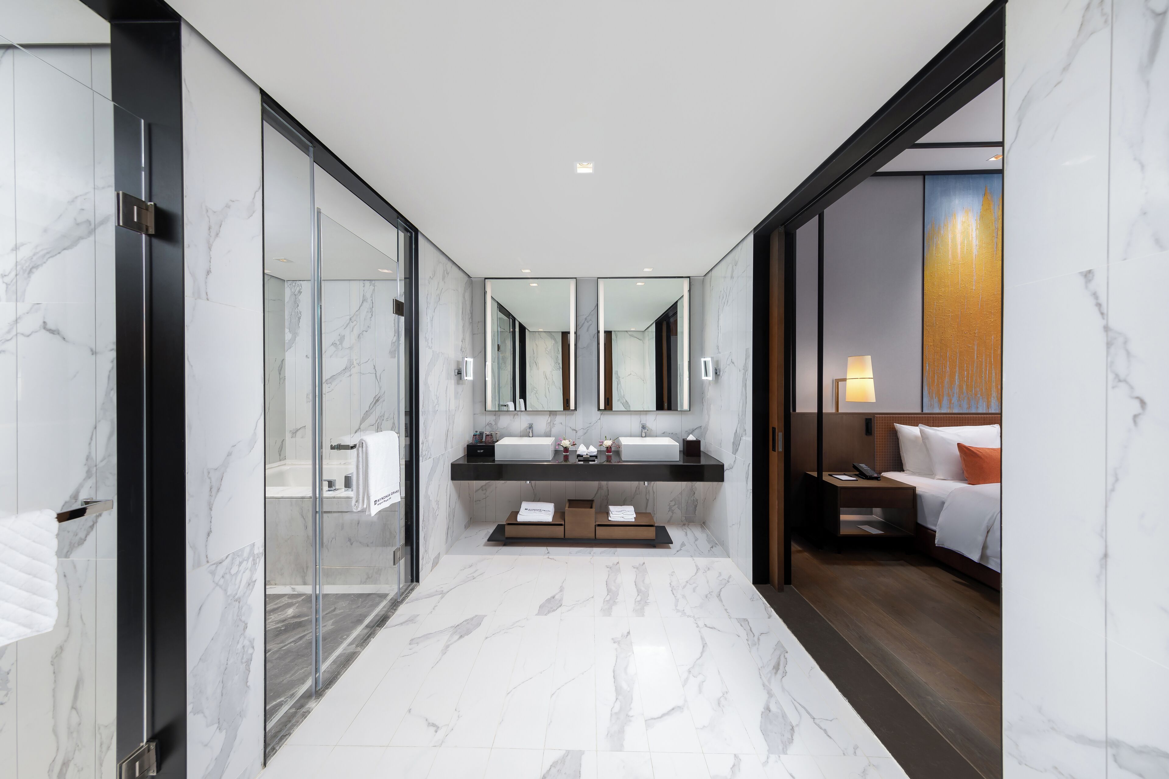 separate bathtub and shower, deep-soaking bathtub, rainfall showerhead