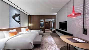 1 bedroom, minibar, in-room safe, desk