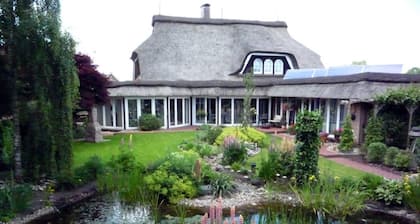 Ferienwohnung Peters Am Kanal 35606 - Holiday apartment Am Kanal, 35606