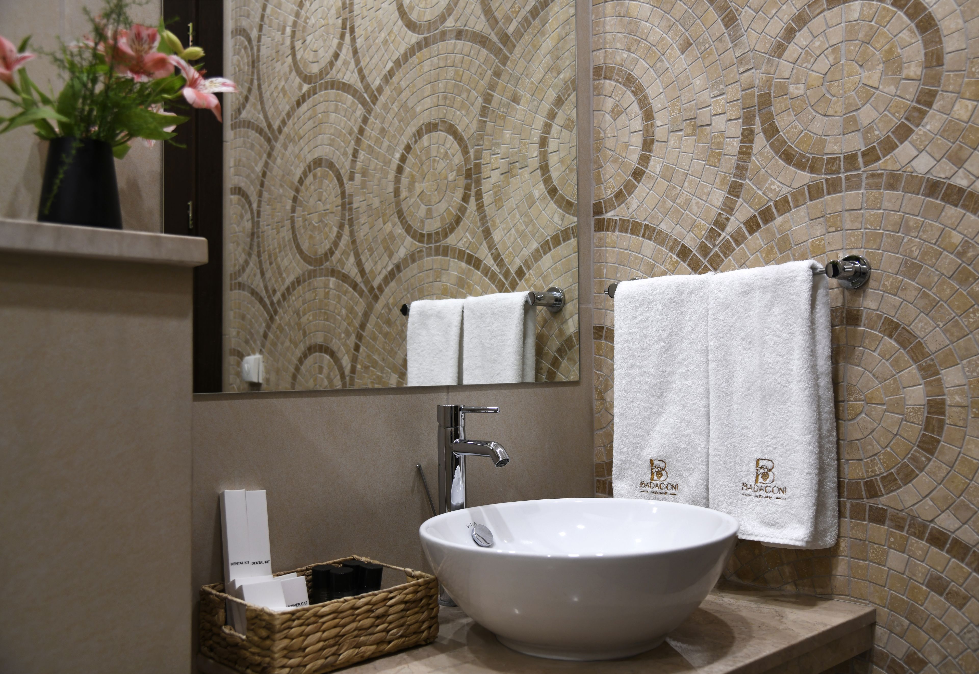 comfort double room, balcony | bathroom | shower, free toiletries, hair dryer, bathrobes