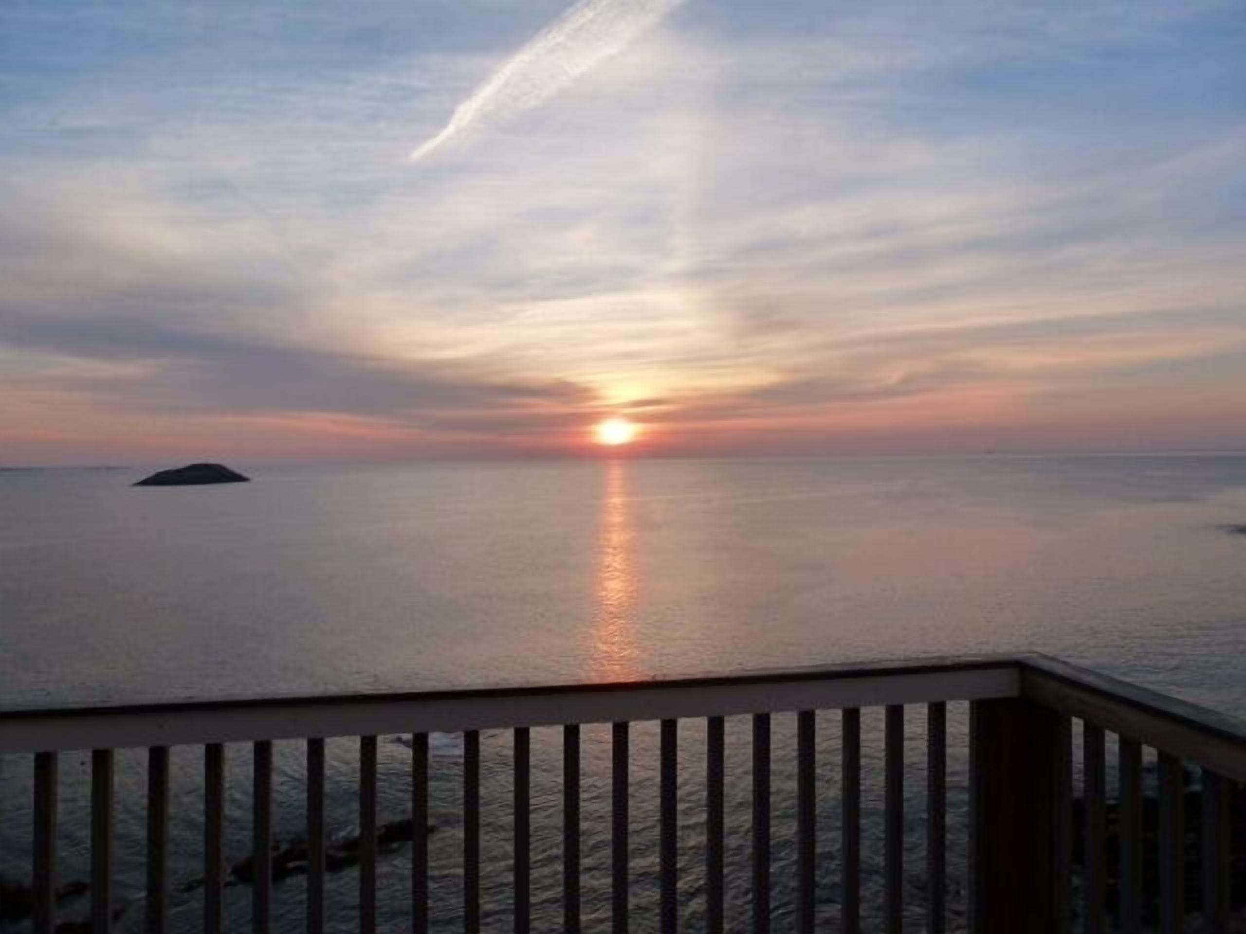 Unobstructed Direct Oceanfront  in Seaside Boston/Nahant