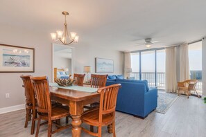 Interior - Stay @ Sandy Pause on Folly Beach (Folly Beach)