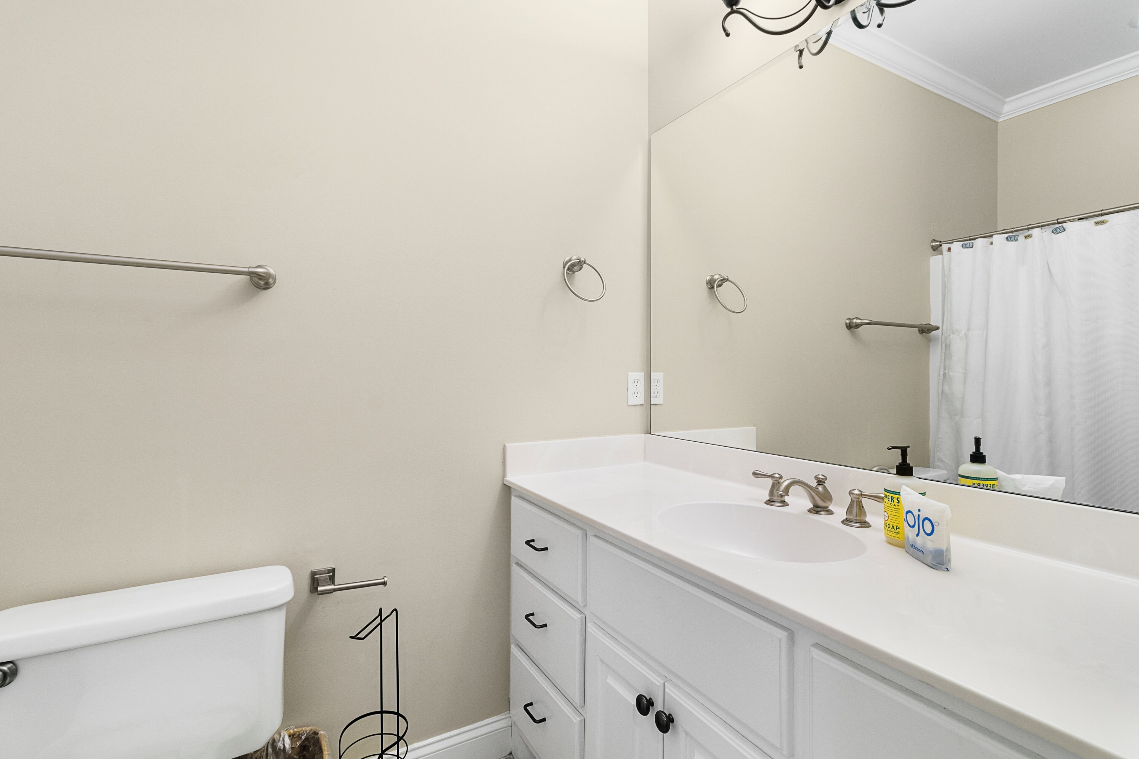 Ensuite Double Queen Room