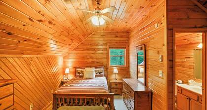 Wade Awhile: Kävelymatkan päässä Watauga Rive, Valle Crucis Park, Mast General Store, 10% Viime hetken alennus - alennus sisältyy online-tarjous