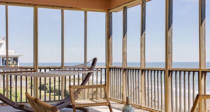 Orgullo y alegría * Oceanfront Folly * ~ Perros bienvenidos ~ ¡100% de energía solar! ~