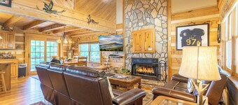 La Casita- Mountain Cabin, Mountain View, Fire Pit, Gas Fireplace, Gas Grill