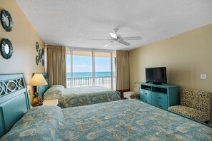 1 bedroom, free WiFi, bed sheets - Enjoy oceanfront views from this cozy 1-bedroom condo in Panama City Beach! (Panama City Beach)