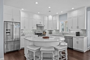 Fridge, microwave, oven, stovetop - Pet Friendly,Oceanfront,private pool,beach boardwalk,located in Spinnakers Reach (Emerald Isle)