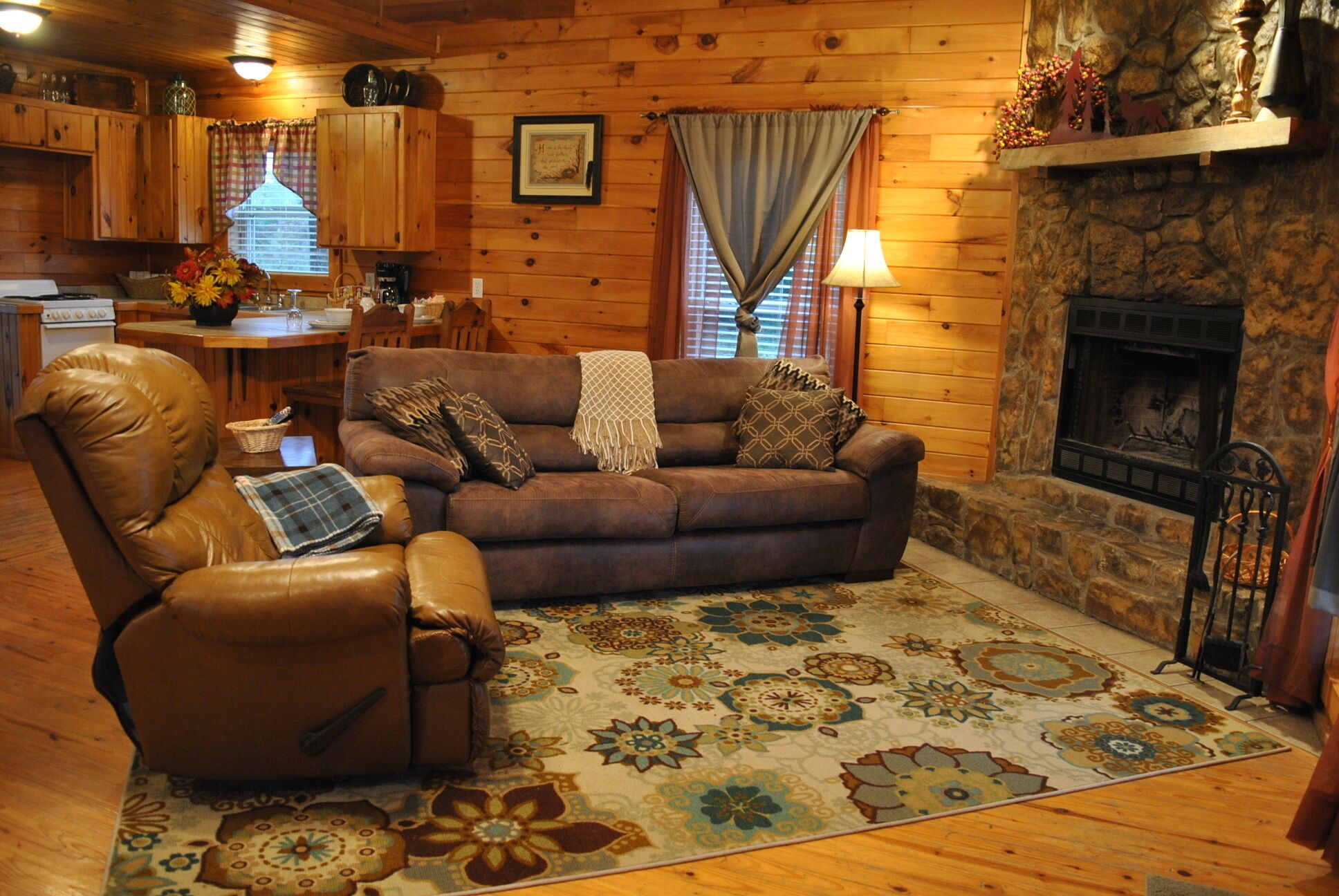 The Wolf Cabin at Cedar Valley is your destination to get away from it all.