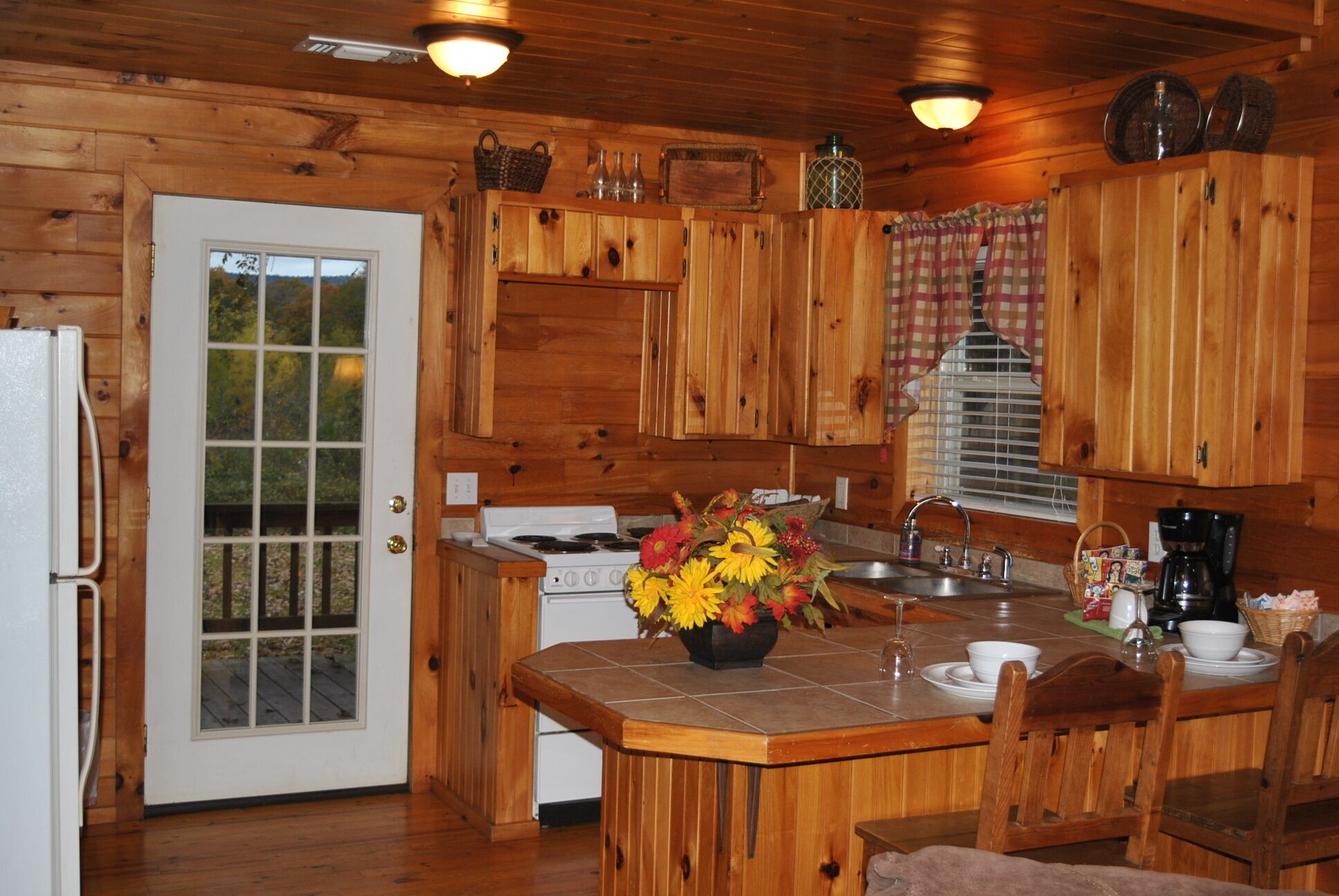 The Wolf Cabin at Cedar Valley is your destination to get away from it all.