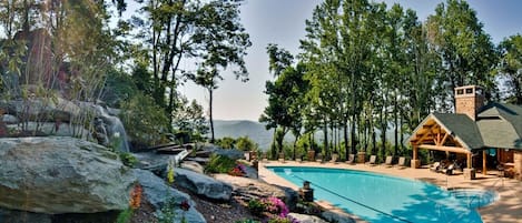 Piscine couverte, piscine chauffée