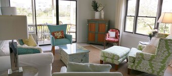 MARSH/SUNSET VIEWS-DOCK/POOL-RENOVATED