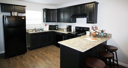 Awesome Location 2 Bedroom 2.5 Bath / Dog Friendly - 511B