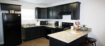 Awesome Location 2 Bedroom 2.5 Bath / Dog Friendly - 511B