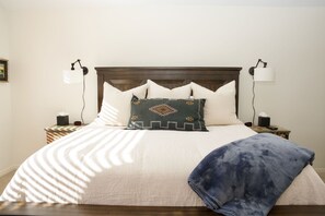 5 Schlafzimmer, Bügeleisen/Bügelbrett, Reisekinderbett, WLAN