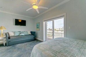 4 chambres, fer et planche à repasser, Wi-Fi gratuit, draps fournis