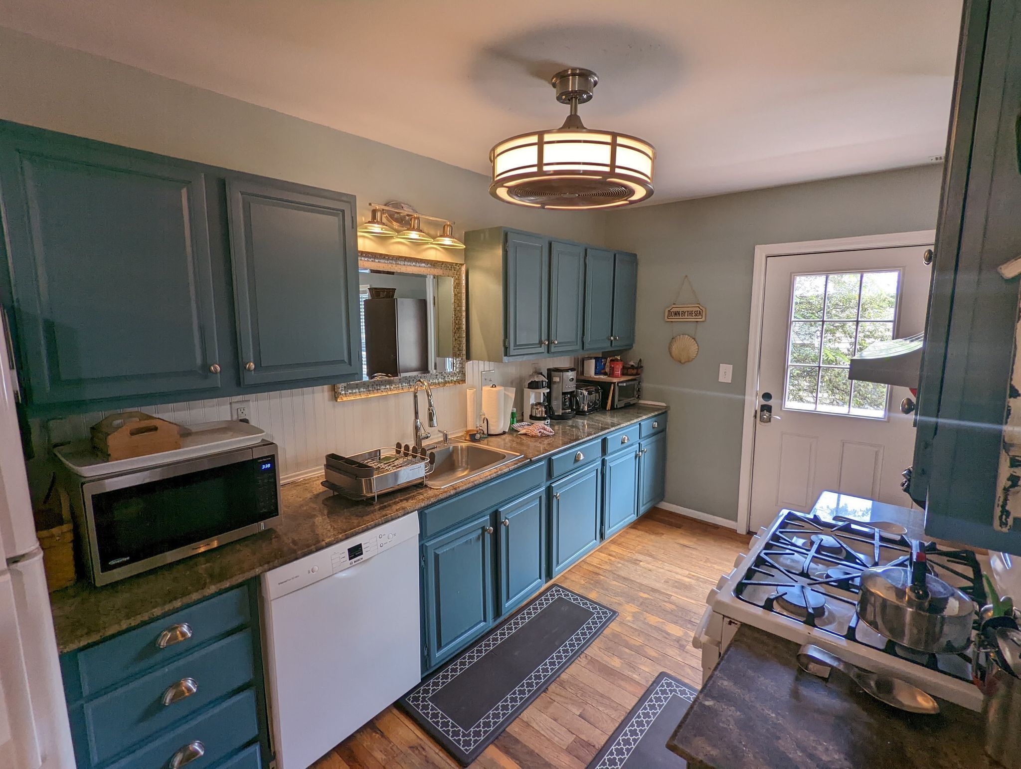 AUG REDUCED-4BR w/7 Q Beds-3 Baths-200 Steps to Beach & 1 Block to Center St.! 