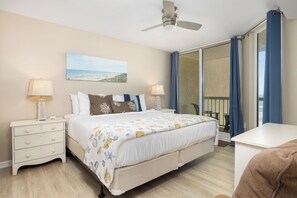 4 bedrooms, iron/ironing board, Internet, bed sheets