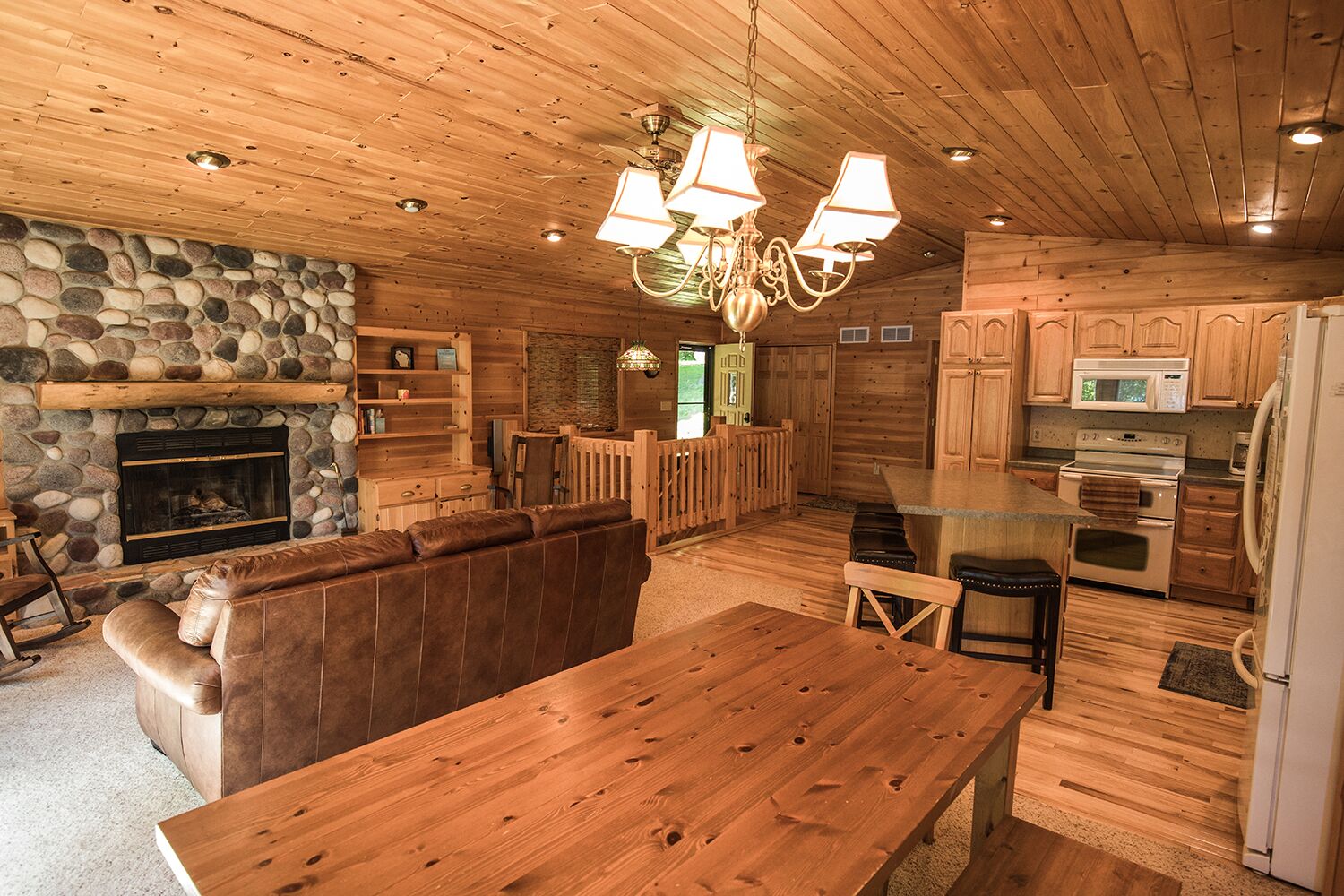 Hayward, WI Lake Cabin - On Nelson Lake; 10 minutes from Hayward