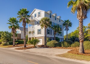Exterior - Stay @ Grand View! Folly Beach (Folly Beach)