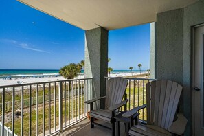 Property grounds - Tower 2-101, 3Bdr/3Bath, Low Floor, Beautiful Unit!!!  Sleeps 11!! FREE BEACH CHAIRS!! (Panama City Beach)