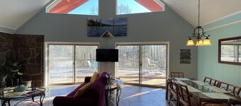 ANDERSON, SC - LAKEFRONT NÆR GREENPOND & GOLFKURS -FIREPIT / PONTOON RENTAL