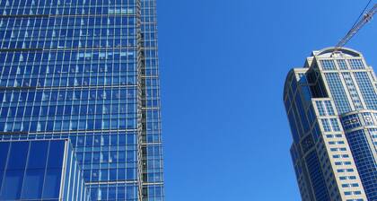 1 Block to Pike Pl Market ~ View Balcony ~ Best Location in Seattle - HUGE unit!