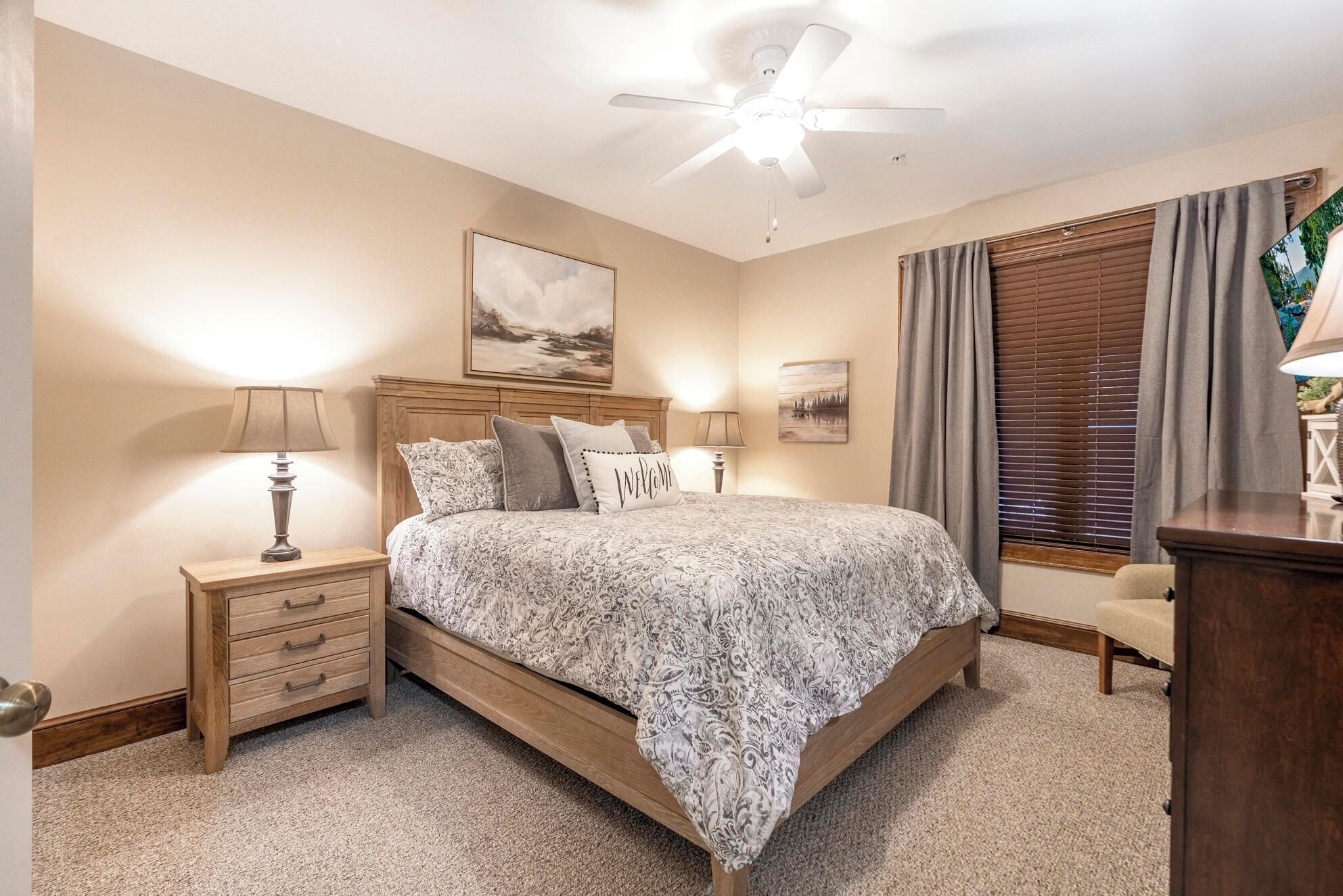 1 bedroom, iron/ironing board, internet, bed sheets