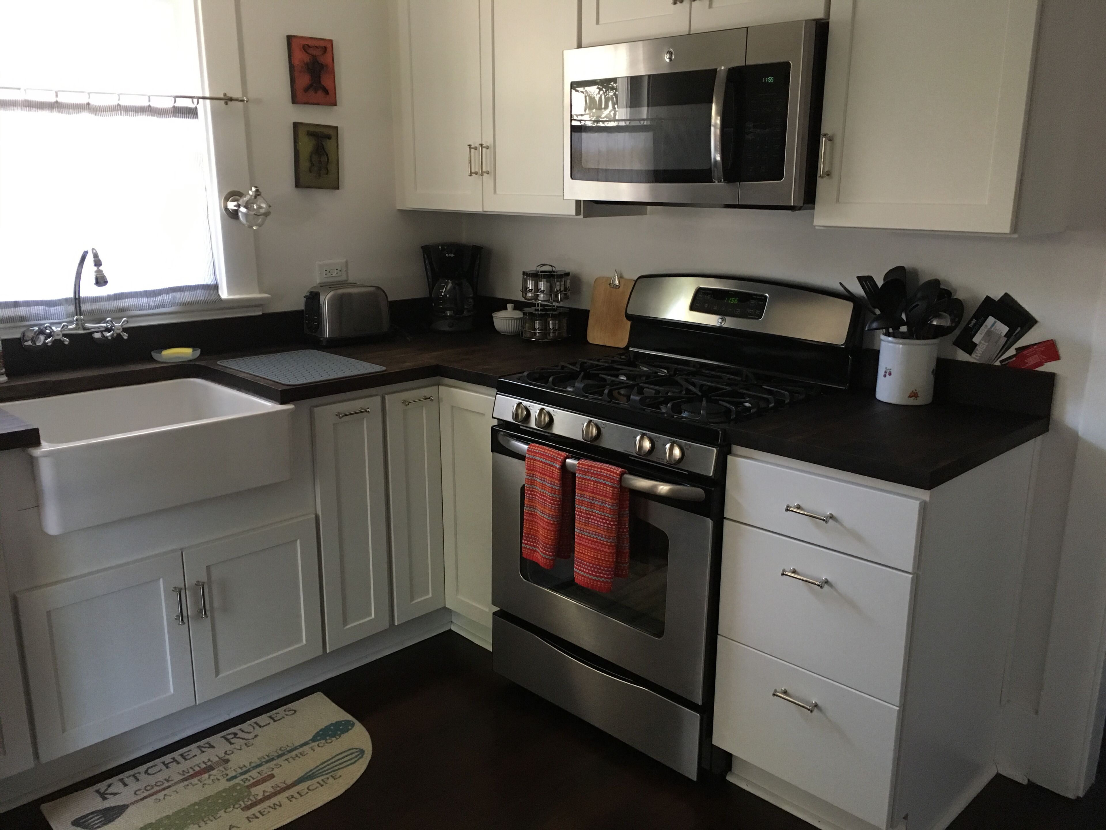 **walk to dinner downtown and the town square!!!**<br>Come escape to Paso🍷🍷🍷