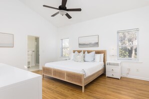 2 chambres, fer et planche à repasser, accès Internet, draps fournis