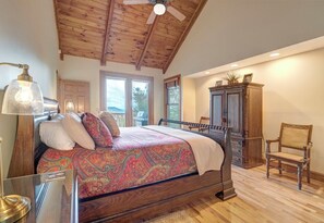 4 عدّة غرف نوم ومكواة/لوح كي وخدمة الإنترنت وملاءات أسرّة