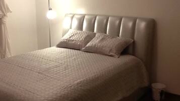 4 Schlafzimmer, Bügeleisen/Bügelbrett, kostenloses WLAN, Bettwäsche