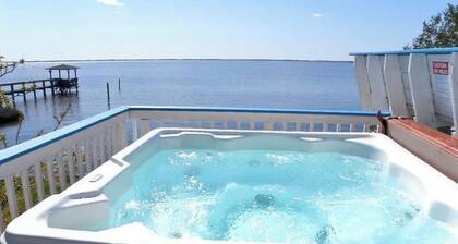 Auringonlasku Currituck-äänellä