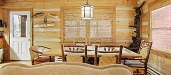 Rainbow's End - Log Cabin, Mountain Feel, Close to High Country Attractions -10% Sconto last minute - sconto incluso nel preventivo online