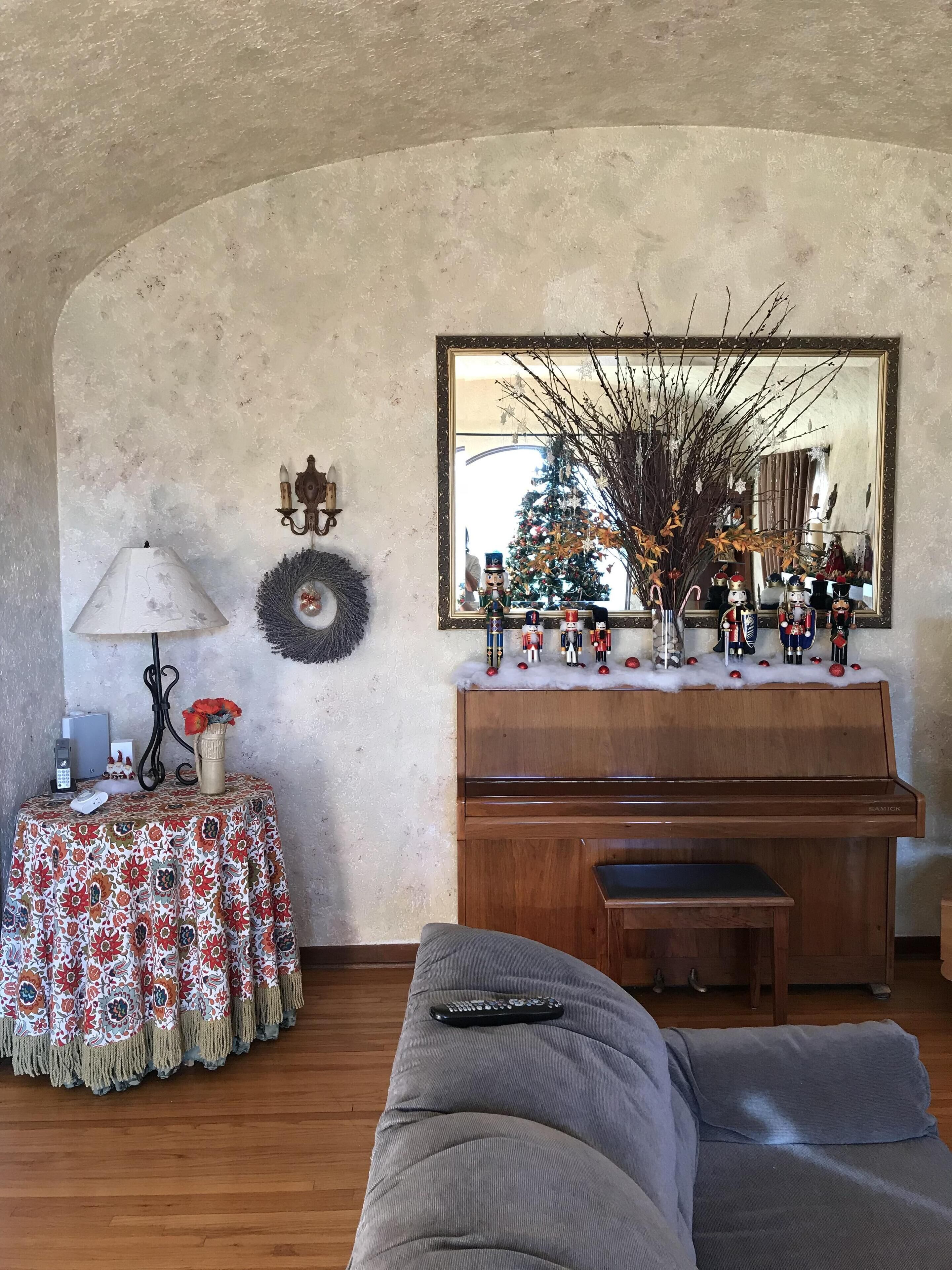 Beautiful Spanish Home in the Kensington Charming Neighborhood