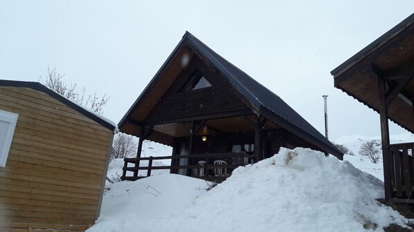 Terrace/patio - Camping Caravaneige du Col (Fontcouverte-la-Toussuire)