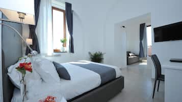 Luxe beddengoed, donsdekens, een minibar, een kluis op de kamer