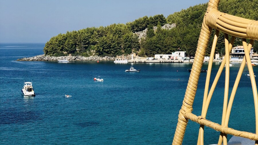 Geo & Art Boutique Hotel