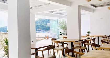 Geo & Art Boutique Hotel