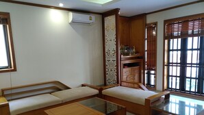 Khu tiếp khách ở sảnh