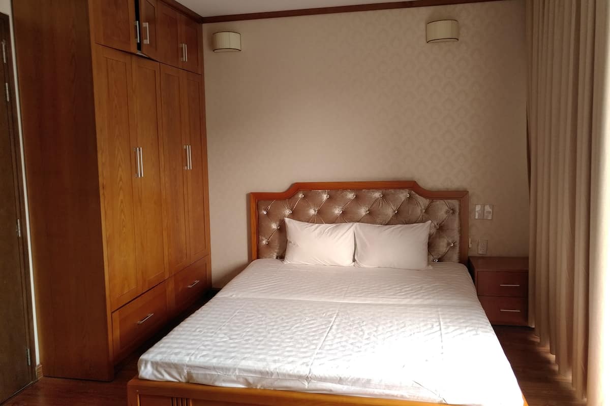 Deluxe Double Room | Desk, iron/ironing board, free WiFi