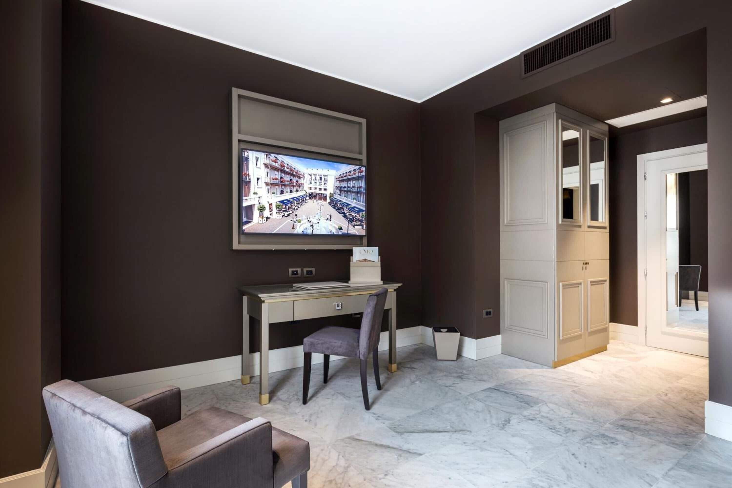 55-inch smart tv with digital channels, tv, pay films