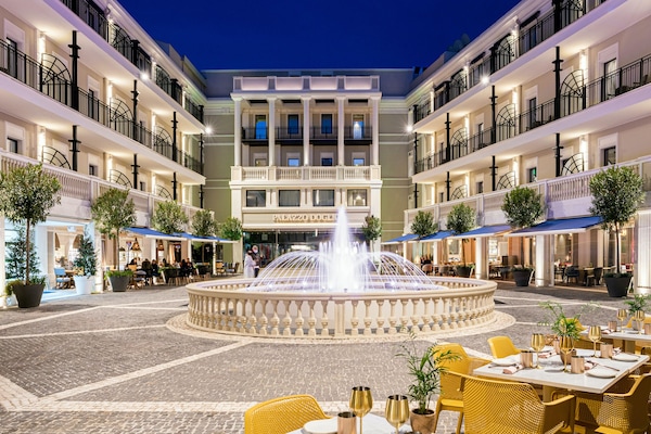 Façade de l’hébergement - soirée/nuit