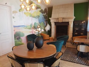 Lounge - Le Clos des Lodges (Bernay)