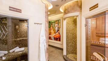 Sauna, hot tub, steam room